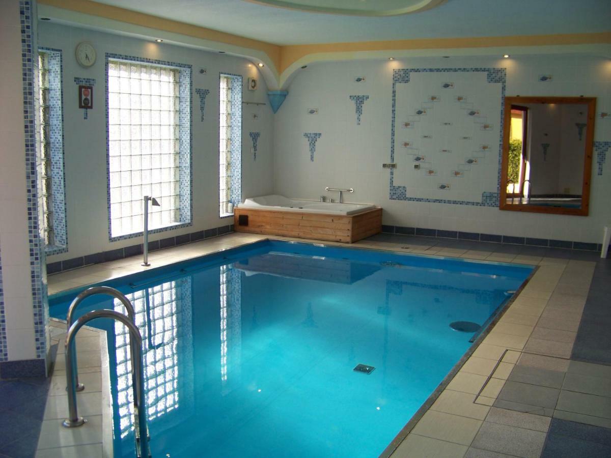 Sapphire Apartment Rewal Esterno foto