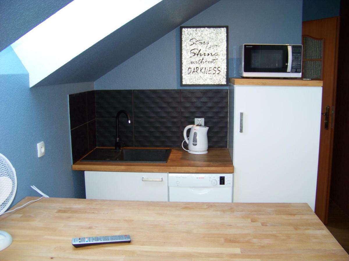 Sapphire Apartment Rewal Esterno foto