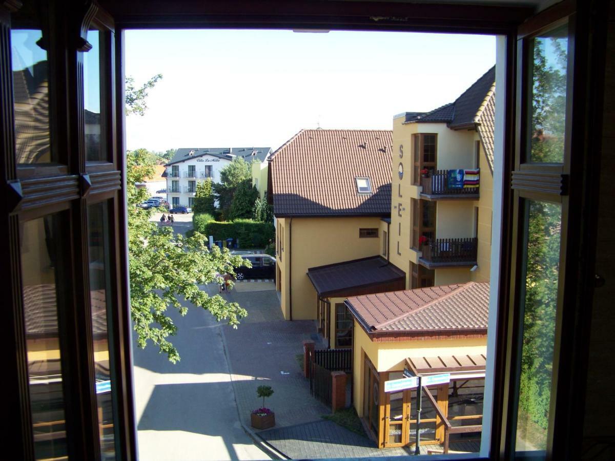 Sapphire Apartment Rewal Esterno foto